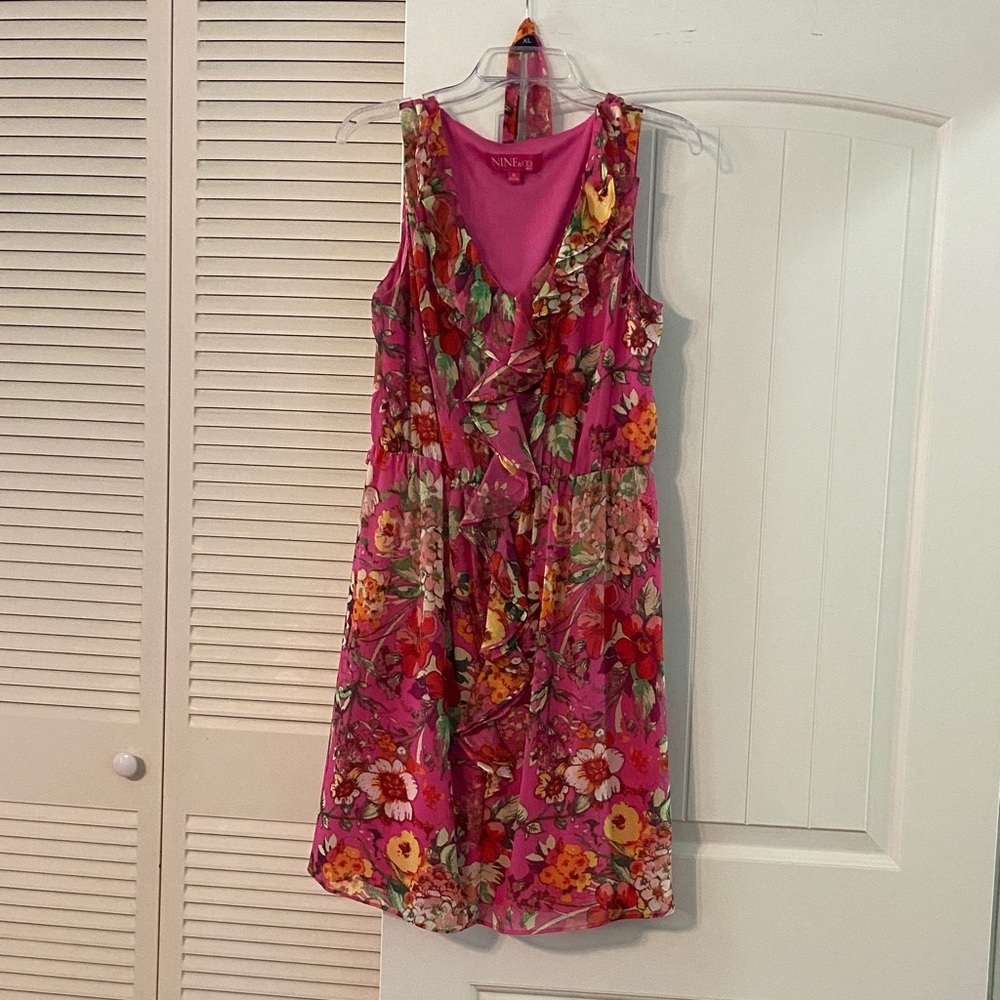Nine & Co. Vibrant Floral Midi Dress